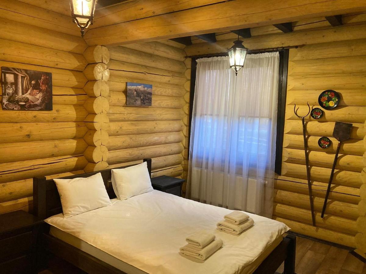 Загородный Комплекс Fort Pirnov Park Pirnove ภายนอก รูปภาพ