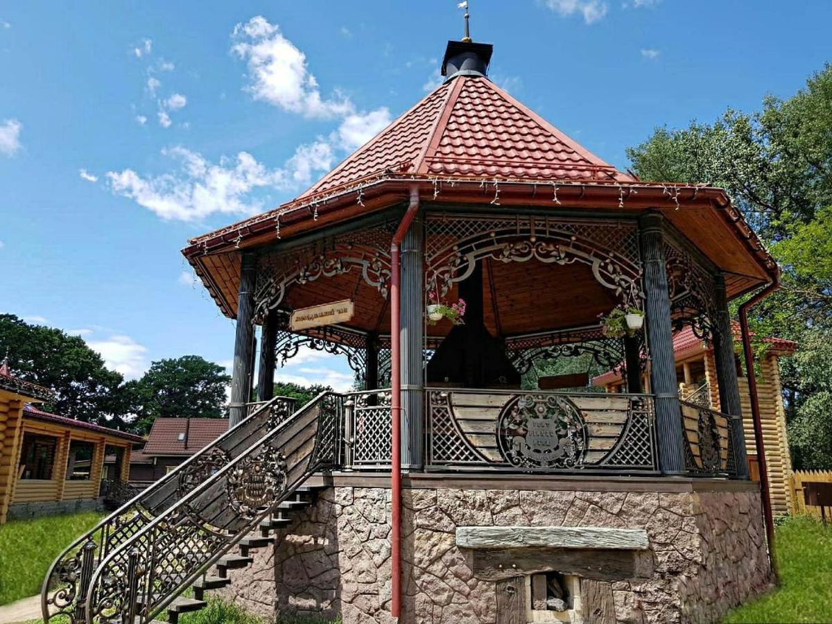 Загородный Комплекс Fort Pirnov Park Pirnove ภายนอก รูปภาพ